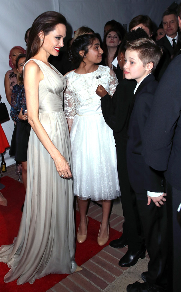 Angelina Jolie, Shiloh Jolie-Pitt Angelina Jolie, Shiloh Jolie-Pitt